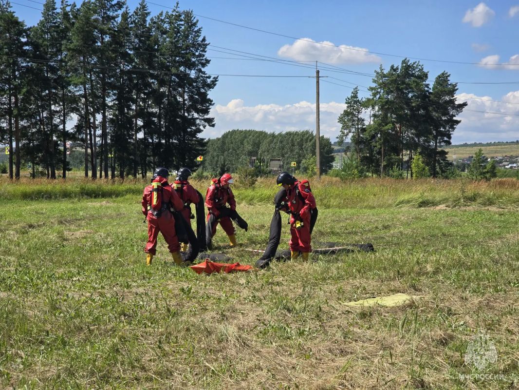 В Менделеевском районе прошли межведомственные учения В Менделеевском районе прошли межведомственные учения