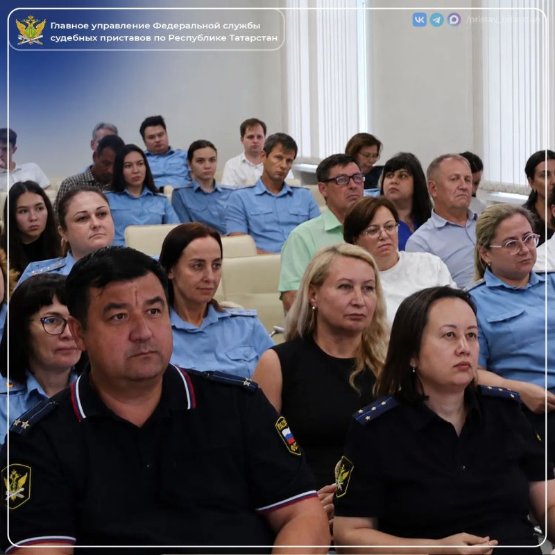 В здании Главного управления прошла важная встреча о льготах и налоговых вычетах - в формате видеоконференцсвязи к ней подключились все районные отделения республики В здании Главного управления прошла важная встреча о льготах и налоговых вычетах - в формате видеоконференцсвязи к ней подключились все районные отделения республики