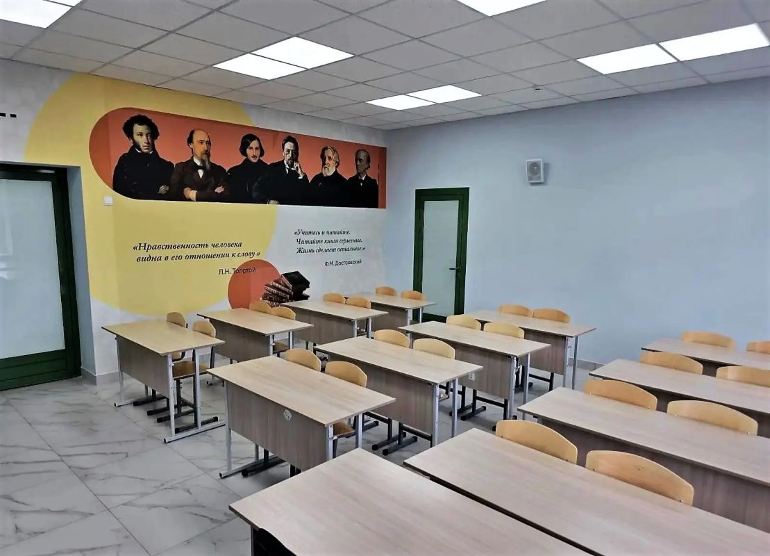 #капремонт_школ Для учащихся села Норма Балтасинского района сделали долгожданный подарок – учиться они будут в капитально обновленной школе! В двухэтажном здании площадью 3463 кв.м строители сделали целый комплекс работ: #капремонт_школ Для учащихся села Норма Балтасинского района сделали долгожданный подарок – учиться они будут в капитально обновленной школе! В двухэтажном здании площадью 3463 кв.м строители сделали целый комплекс работ: