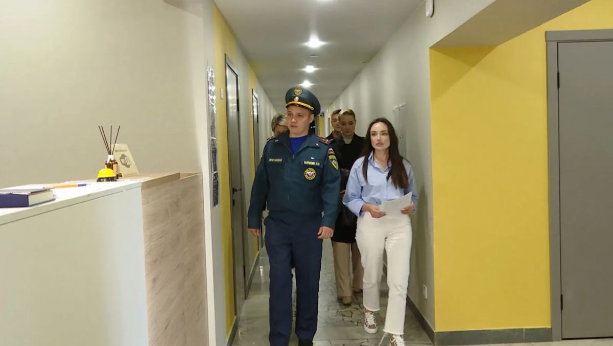 В Нижнекамске сегодня провели проверку готовности хостелов к беспилотной и ракетной опасностям В Нижнекамске сегодня провели проверку готовности хостелов к беспилотной и ракетной опасностям