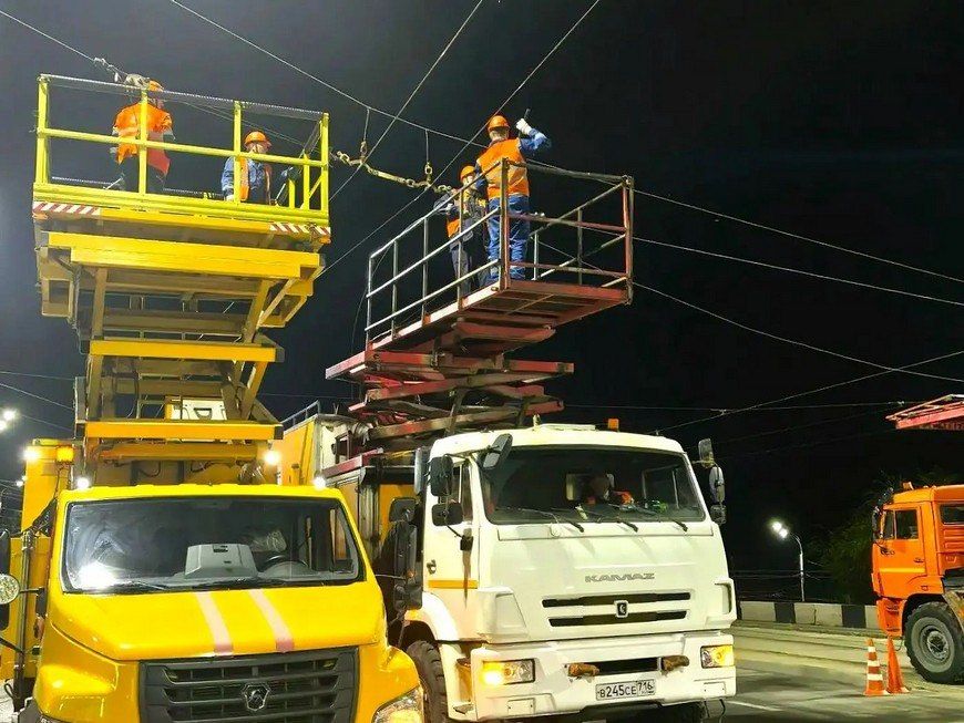 Метроэлектротранс обновляет контактную сеть в Казани