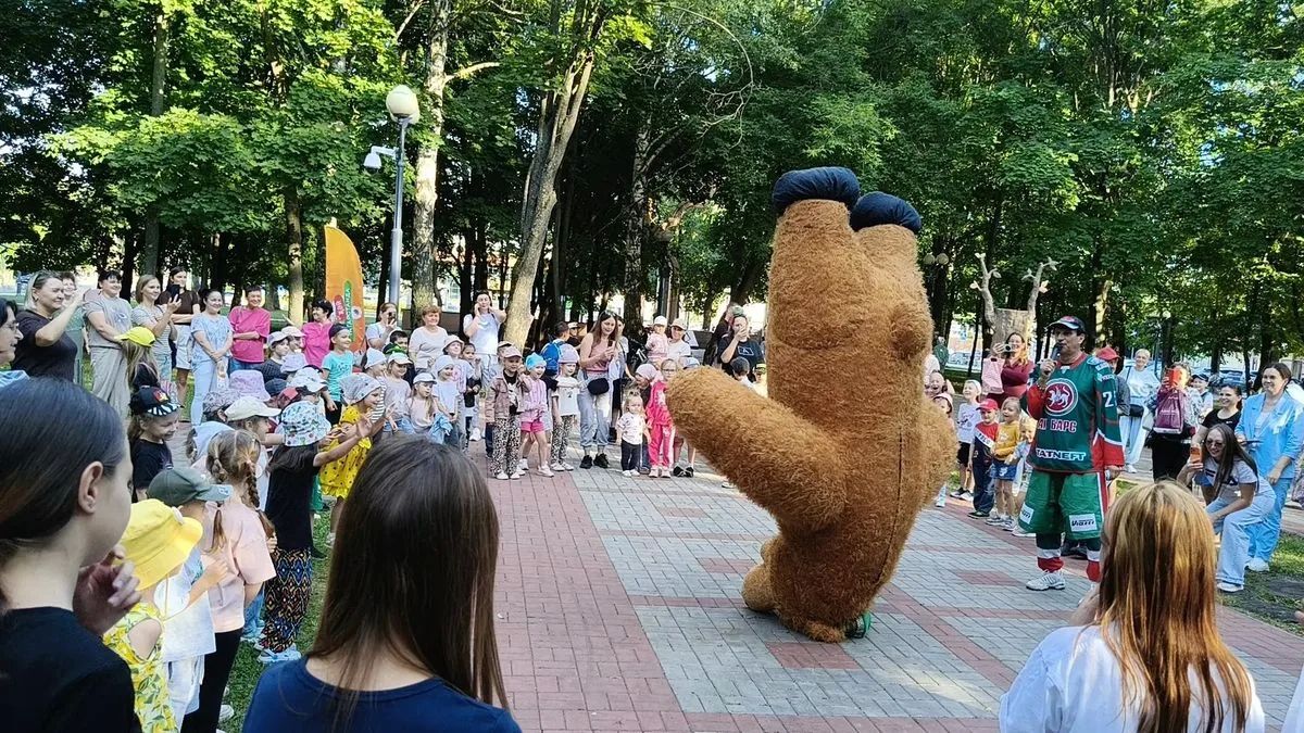 В парке Тукая прошёл спортивный праздник для детей, приуроченный ко Дню физкультурника В парке Тукая прошёл спортивный праздник для детей, приуроченный ко Дню физкультурника