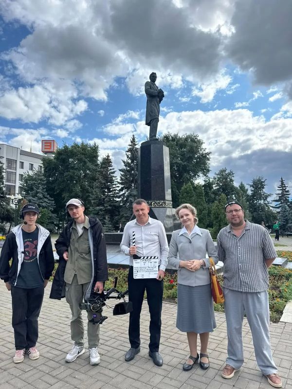 В Татарстане начались съемки фильма о поэтессе Сажиде Сулеймановой В Татарстане начались съемки фильма о поэтессе Сажиде Сулеймановой