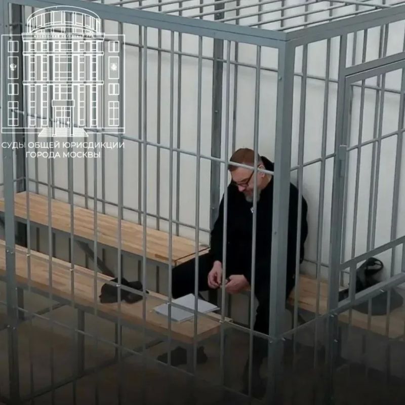 Киллера Алексея Олесика, убившего депутата по заказу экс-ректора КФУ, осудили на 19 лет