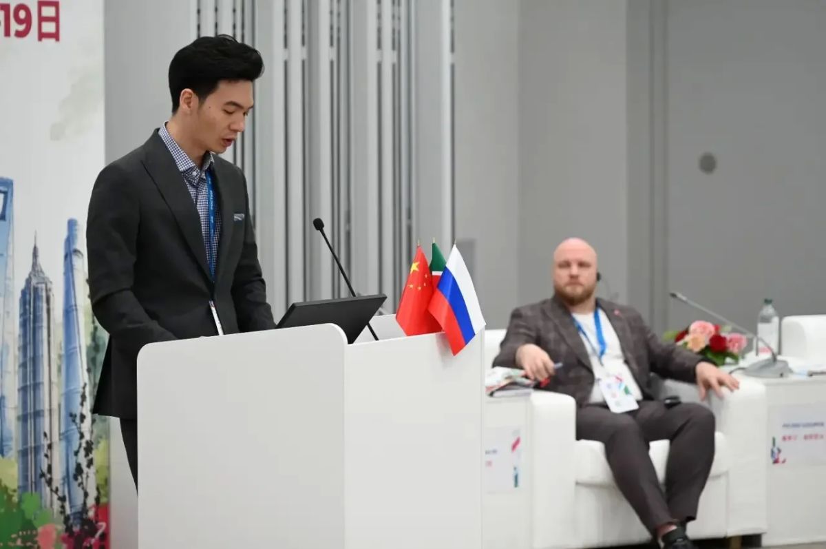 Владимир Вавилов на площадке форума «РОСТКИ» рассказал о развитии паллиативной помощи в Татарстане Владимир Вавилов на площадке форума «РОСТКИ» рассказал о развитии паллиативной помощи в Татарстане