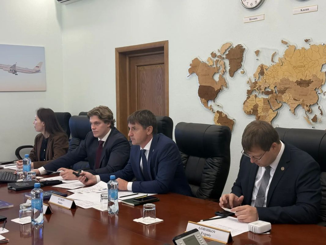 Руководство Минпромторга РТ обсудило развитие сотрудничества с китайским авиаперевозчиком и нефтяной компанией Руководство Минпромторга РТ обсудило развитие сотрудничества с китайским авиаперевозчиком и нефтяной компанией