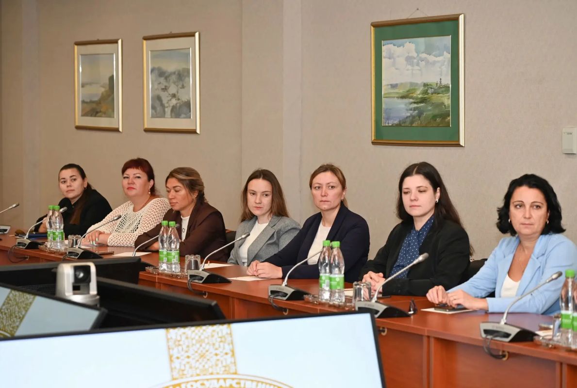 В Государственном Совете прошел семинар для начинающих государственных служащих В Государственном Совете прошел семинар для начинающих государственных служащих