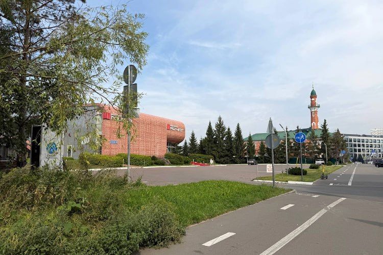 Серьезные изменения переживает столп казанской гастрономии — ресторан «Пашмир» на берегу озера Кабан Серьезные изменения переживает столп казанской гастрономии — ресторан «Пашмир» на берегу озера Кабан