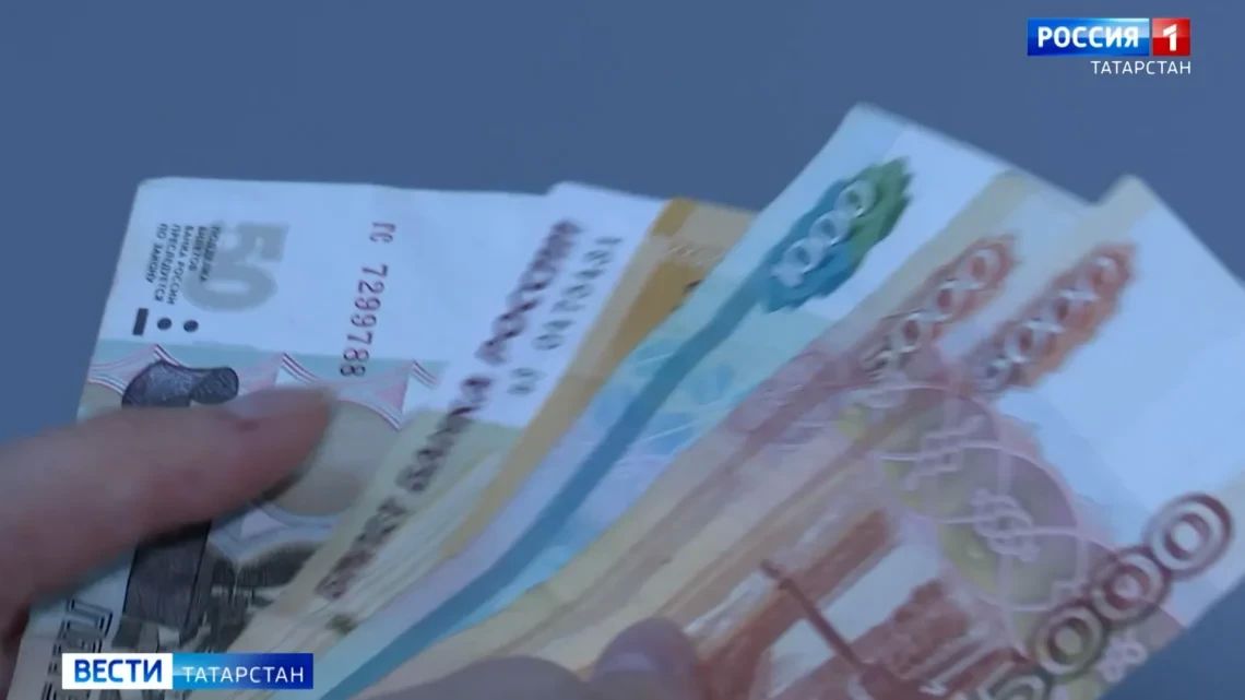 Молодым педагогам Казани увеличат гранты до 100 тысяч рублей