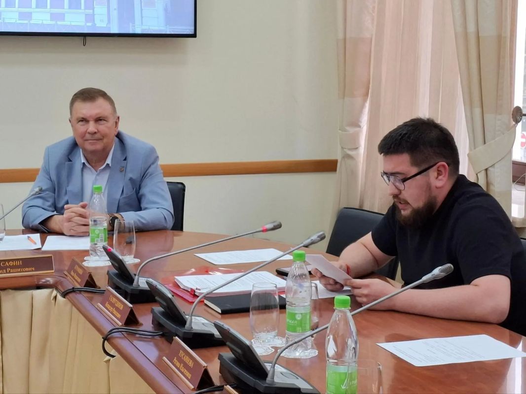В Госкомитете РТ по тарифам обсудили новый интерактивный проект для школьников В Госкомитете РТ по тарифам обсудили новый интерактивный проект для школьников