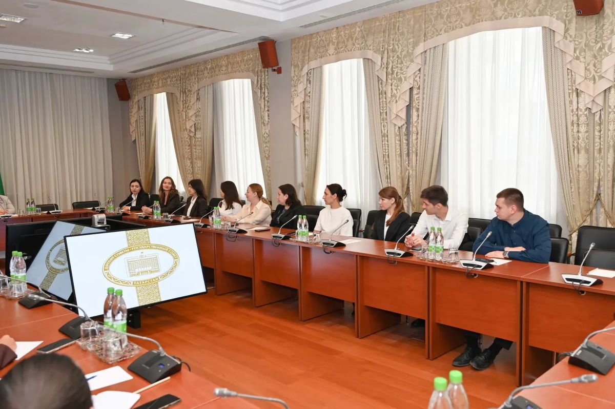 В Государственном Совете прошел семинар для начинающих государственных служащих В Государственном Совете прошел семинар для начинающих государственных служащих