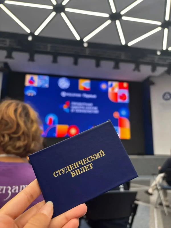 Диляра Сабирзянова — в числе лучших! Ученица из Татарстана покорила всероссийский конкурс «Реактор» Диляра Сабирзянова — в числе лучших! Ученица из Татарстана покорила всероссийский конкурс «Реактор»
