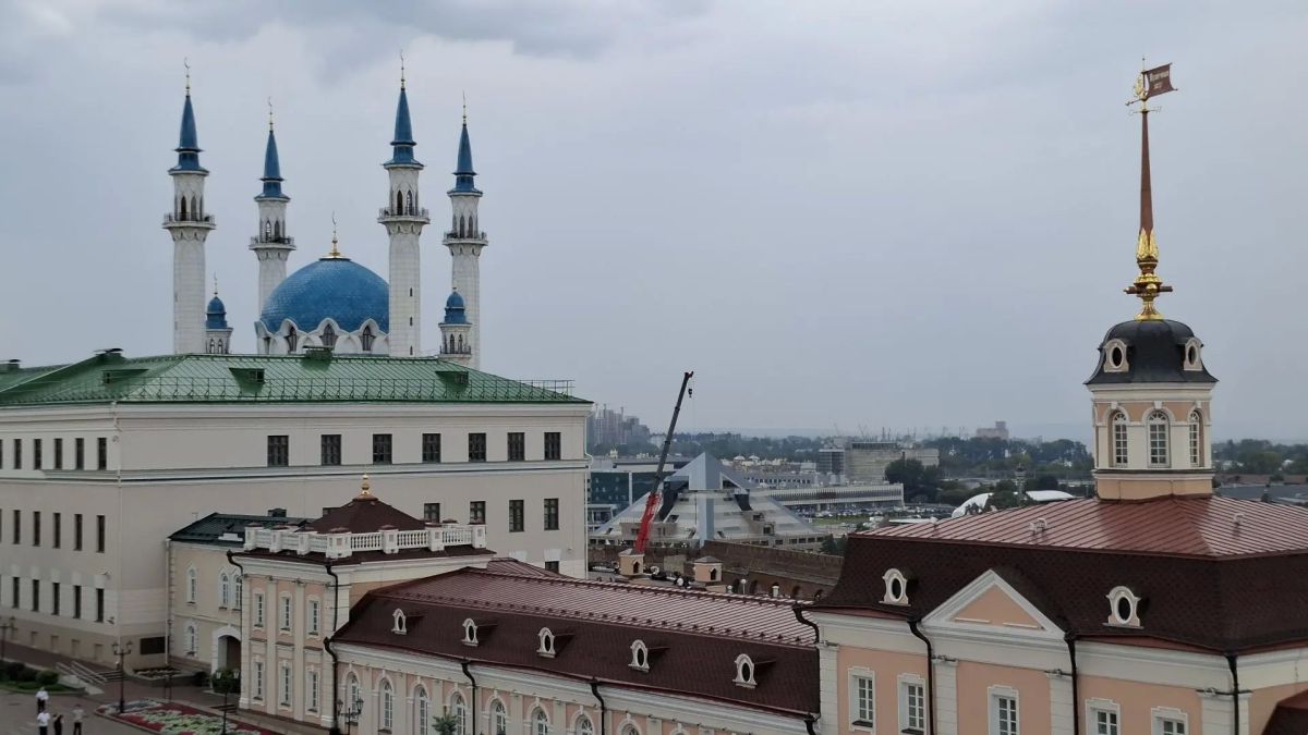 Символ Казани: на башне Сююмбике ведется масштабная реставрация Символ Казани: на башне Сююмбике ведется масштабная реставрация