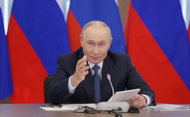 Путин: российские войска нарастили темпы наступления в зоне СВО