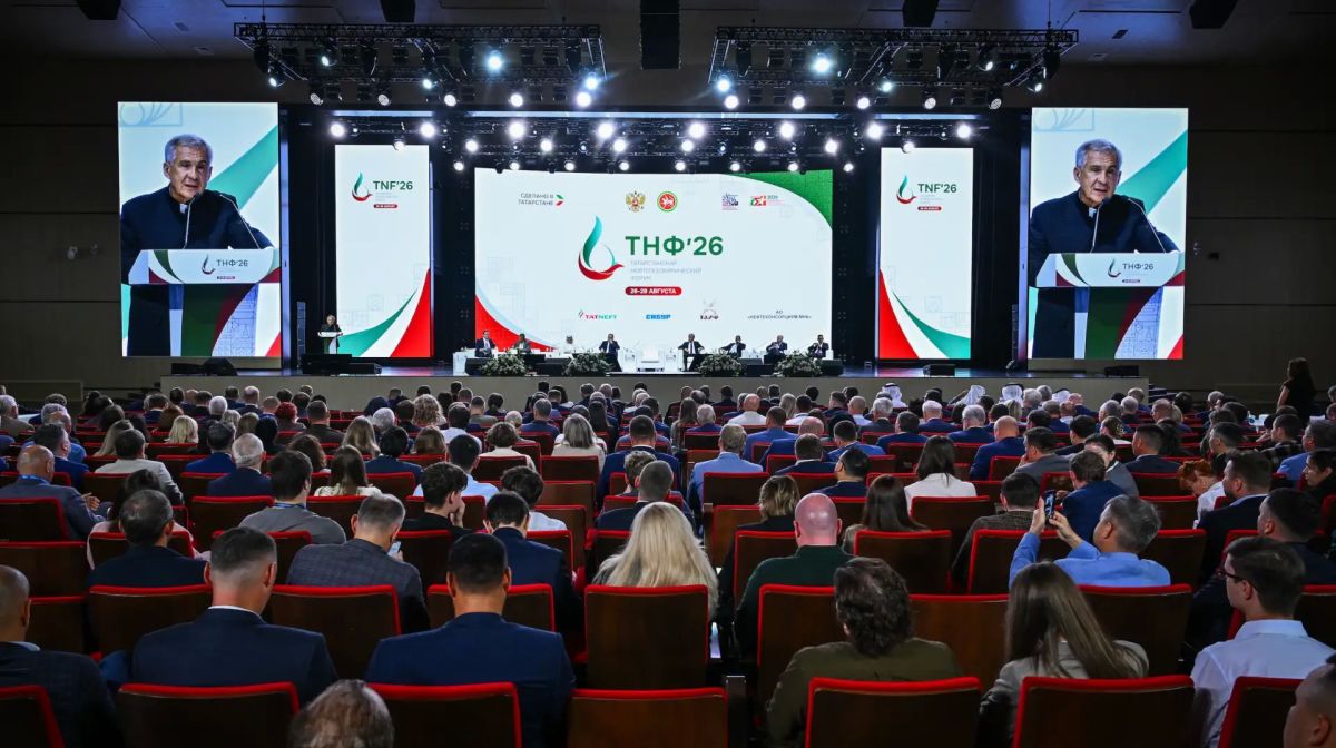Рустам Минниханов: Нефтегазохимический комплекс – лидер и основа экономики Татарстана Рустам Минниханов: Нефтегазохимический комплекс – лидер и основа экономики Татарстана
