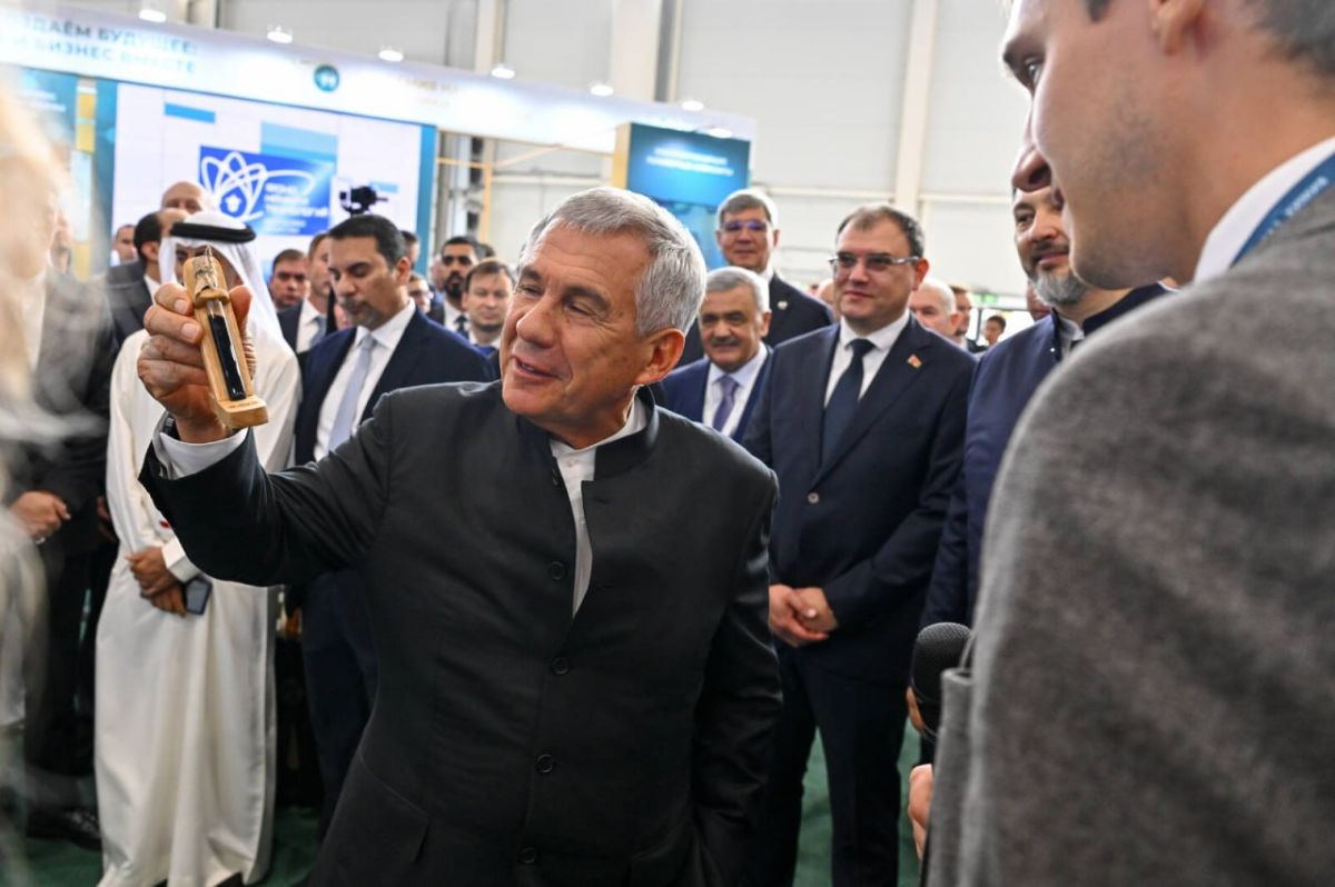 Пульс нефтегазохимической отрасли сегодня оценивали на форуме в «Казань Экспо» с участием российских и зарубежных гостей Пульс нефтегазохимической отрасли сегодня оценивали на форуме в «Казань Экспо» с участием российских и зарубежных гостей