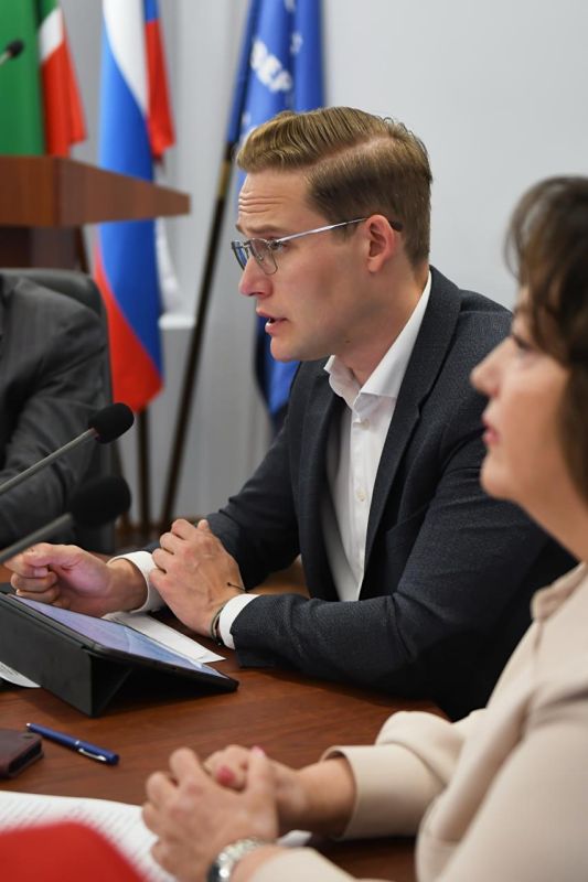 Круглый стол по вопросам образование для детей с ОВЗ состоялся на площадке КИУ имени В.Г. Тимирясова с участием экспертов из 17 регионов страны Круглый стол по вопросам образование для детей с ОВЗ состоялся на площадке КИУ имени В.Г. Тимирясова с участием экспертов из 17 регионов страны