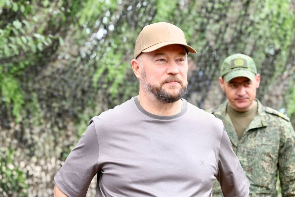 Рустам Минниханов: Продолжаем восстановление объектов в Рубежном и Лисичанске Рустам Минниханов: Продолжаем восстановление объектов в Рубежном и Лисичанске