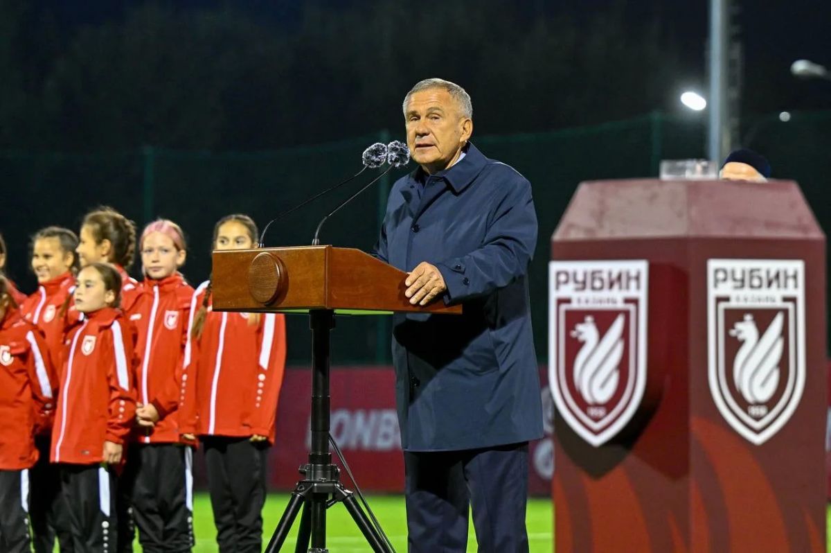 Дмитрий Чернышенко и Рустам Минниханов открыли Центр развития футбола в Казани Дмитрий Чернышенко и Рустам Минниханов открыли Центр развития футбола в Казани