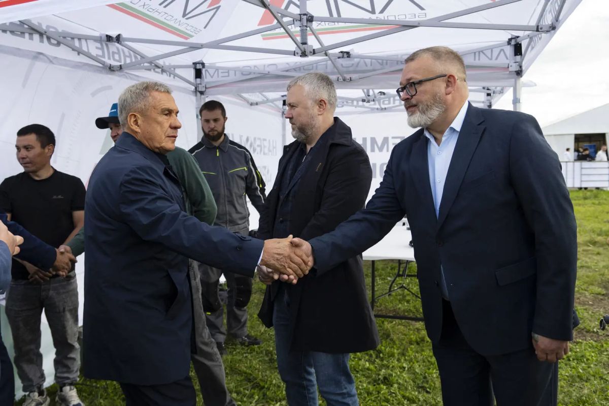 В Татарстане стартовал Кубок Раиса по беспилотным технологиям В Татарстане стартовал Кубок Раиса по беспилотным технологиям