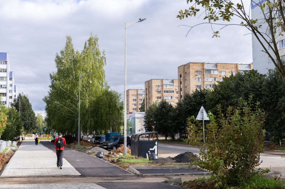 Депутаты Нижнекамского городского Совета оценили ход ремонта дорог и благоустройства дворов Депутаты Нижнекамского городского Совета оценили ход ремонта дорог и благоустройства дворов