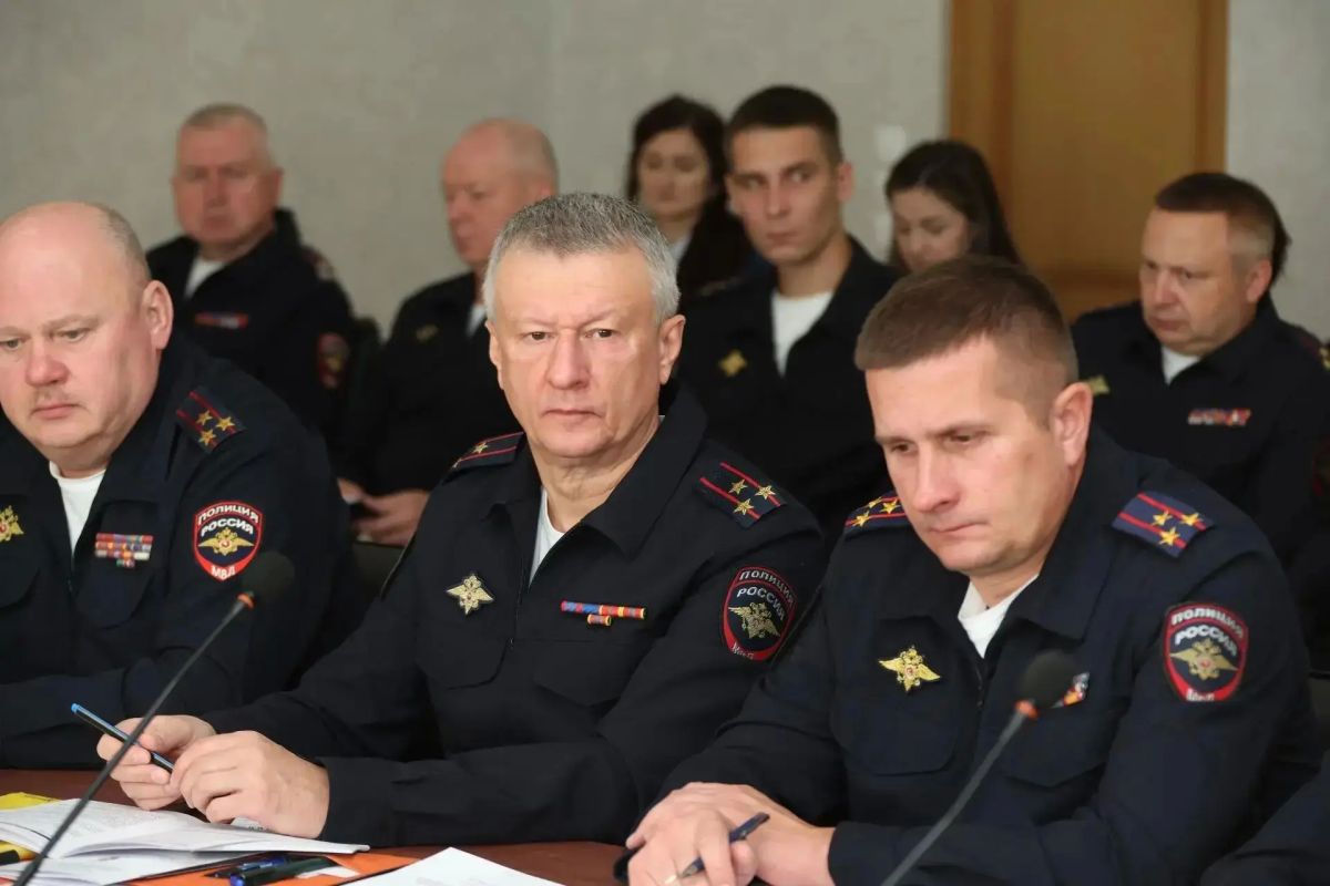 В рамках научно-практической специальной конференции «ЦИФРОПОЛ-2026», проходящей в Казани, состоялся круглый стол на тему «Внедрение новых технологий в деятельность подразделений охраны общественного порядка» под... В рамках научно-практической специальной конференции «ЦИФРОПОЛ-2026», проходящей в Казани, состоялся круглый стол на тему «Внедрение новых технологий в деятельность подразделений охраны общественного порядка» под...