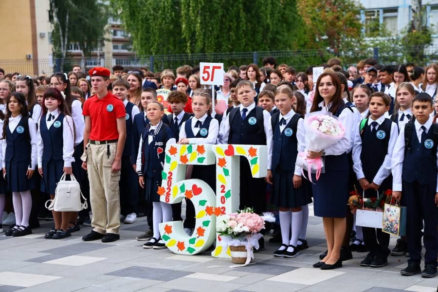В Нижнекамске обновлённый лицей № 35 открыл двери для 900 школьников