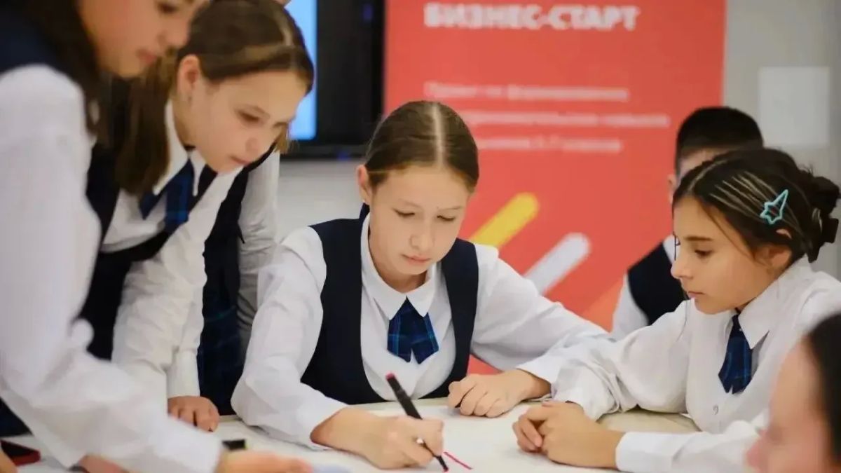 «Школьный бизнес-старт» снова собирает команды со всего Татарстана! «Школьный бизнес-старт» снова собирает команды со всего Татарстана!