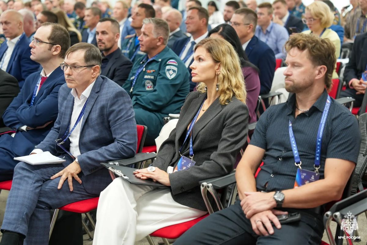 Учения «Безопасная Арктика» МЧС России проведет летом 2027 года Учения «Безопасная Арктика» МЧС России проведет летом 2027 года