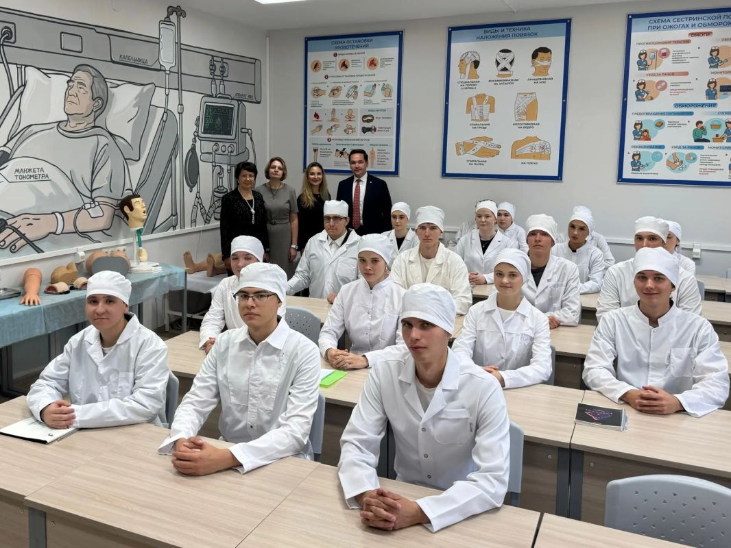 Сегодня в Казанском государственном энергетическом университете состоялось знаковое событие — торжественное открытие специализированной аудитории Сегодня в Казанском государственном энергетическом университете состоялось знаковое событие — торжественное открытие специализированной аудитории
