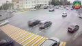 В Казани мотоциклист влетел в такси