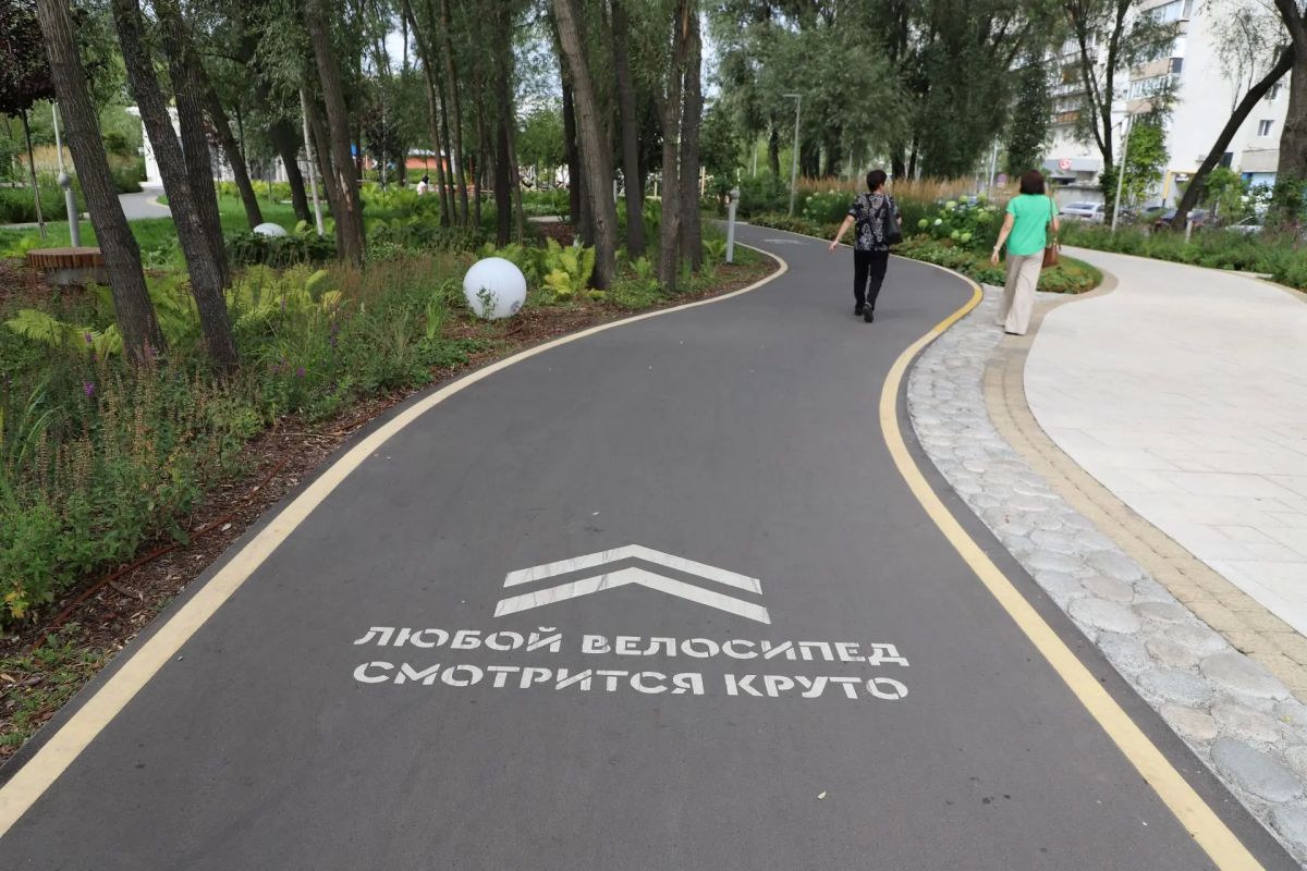 #благоустройство В Казани завершено масштабное благоустройство бульвара «Ярдэм» по улице Серова с инклюзивными решениями - смотрим, как было и стало! #благоустройство В Казани завершено масштабное благоустройство бульвара «Ярдэм» по улице Серова с инклюзивными решениями - смотрим, как было и стало!