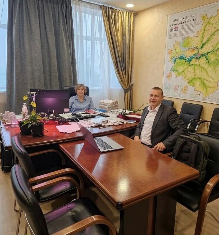 Врио руководителя ТУ Росимущества встретилась с представителем компании "Х5 Group"