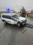 В Нижнекамске на пересечении улицы Менделеева и проспекта Вахитова произошло столкновение двух автомобилей — «Лада Искра» и «Лада Ларгус»