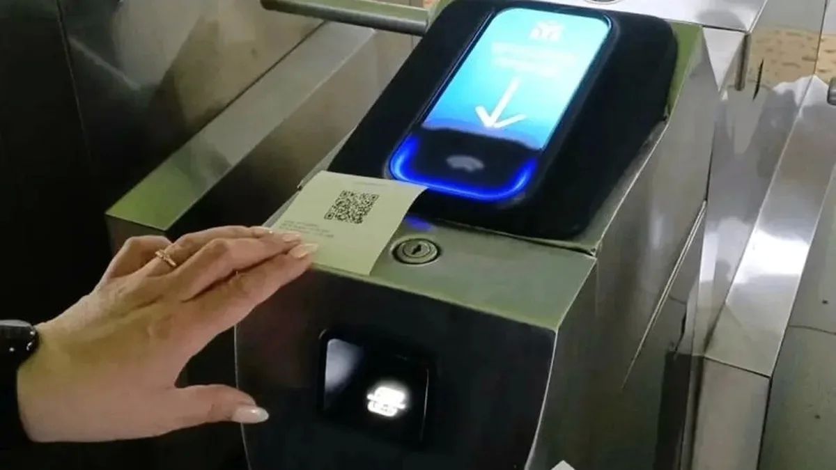 В метро Казани тестируют оплату по QR-коду