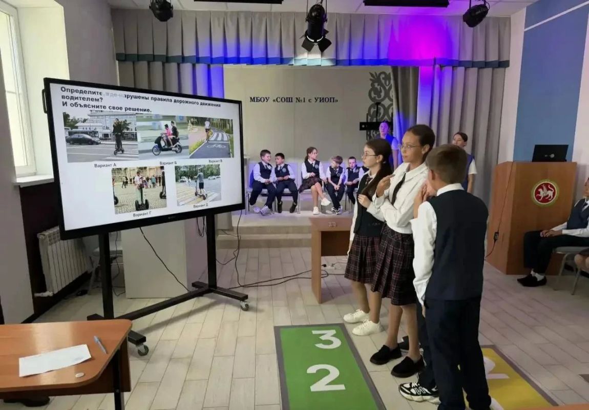 Стартовал курс «Знаю, соблюдаю ПДД» для школьников Татарстана Стартовал курс «Знаю, соблюдаю ПДД» для школьников Татарстана
