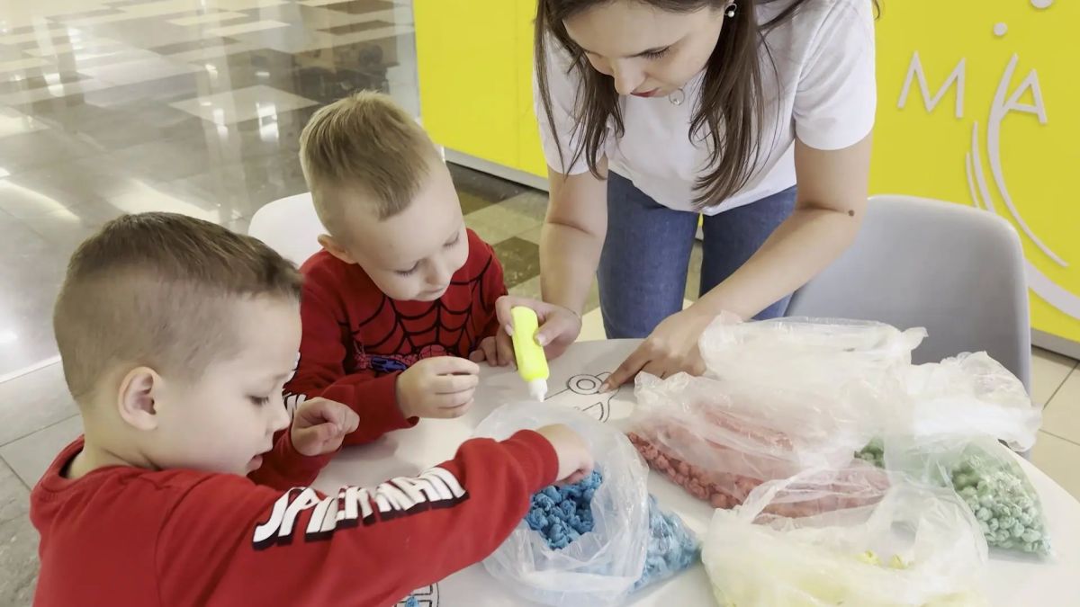 В Доме народного творчества прошёл самый милый забег Нижнекамска — семейный фестиваль «Бэбэй кросс» В Доме народного творчества прошёл самый милый забег Нижнекамска — семейный фестиваль «Бэбэй кросс»
