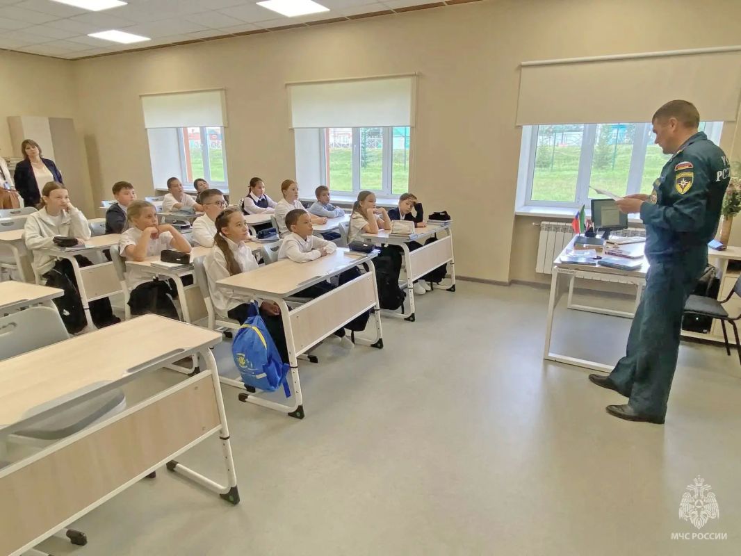 Знать, чтобы спастись: уроки безопасности в школах Аксубаево Знать, чтобы спастись: уроки безопасности в школах Аксубаево