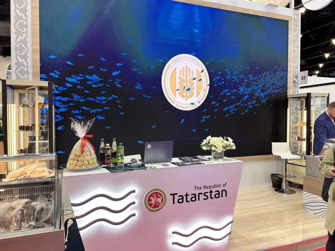 От рыбных деликатесов до подводных дронов: Татарстан представил свою продукцию и технологии в Санкт-Петербурге От рыбных деликатесов до подводных дронов: Татарстан представил свою продукцию и технологии в Санкт-Петербурге