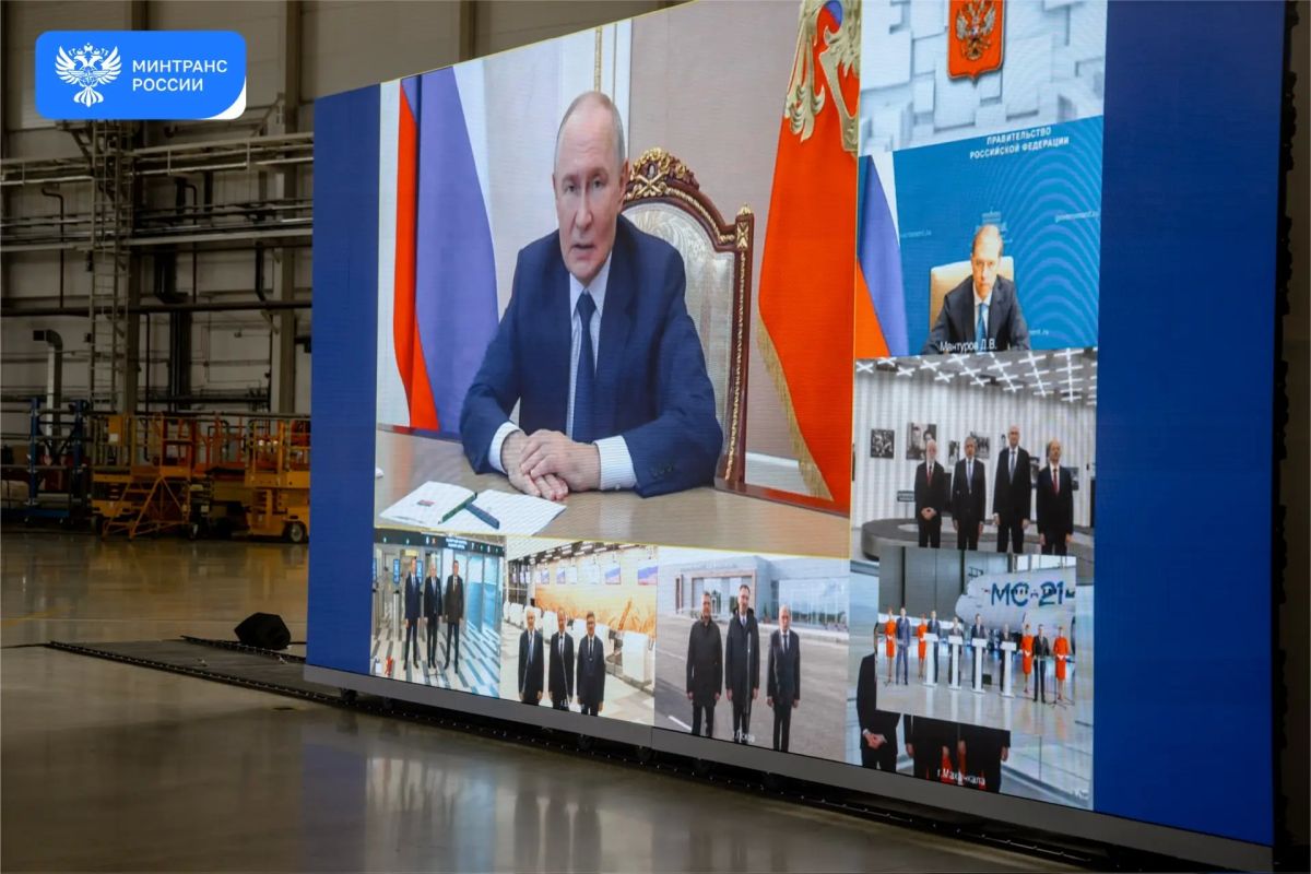 Подписан контракт на поставку 90 самолетов МС-21 Подписан контракт на поставку 90 самолетов МС-21