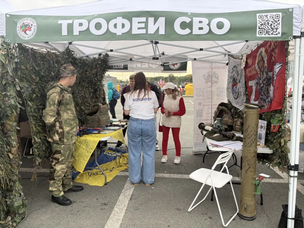 На празднике «Время быть вместе», который проходит сегодня у Центра семьи «Казан» с 14:00 до 22:00, представлена На празднике «Время быть вместе», который проходит сегодня у Центра семьи «Казан» с 14:00 до 22:00, представлена
