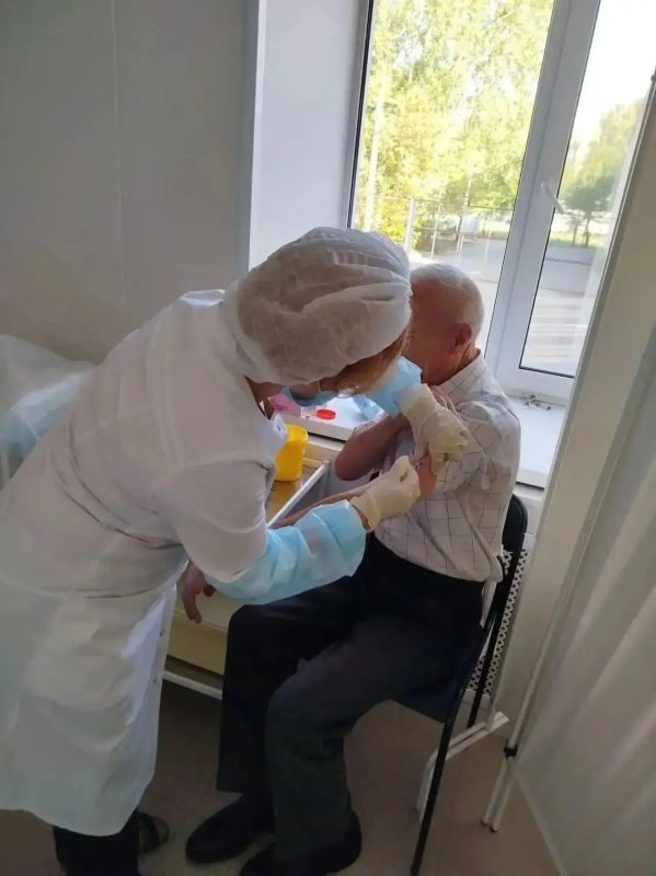 Более 31 тысячи татарстанцев привились на избирательных пунктах за два дня Более 31 тысячи татарстанцев привились на избирательных пунктах за два дня