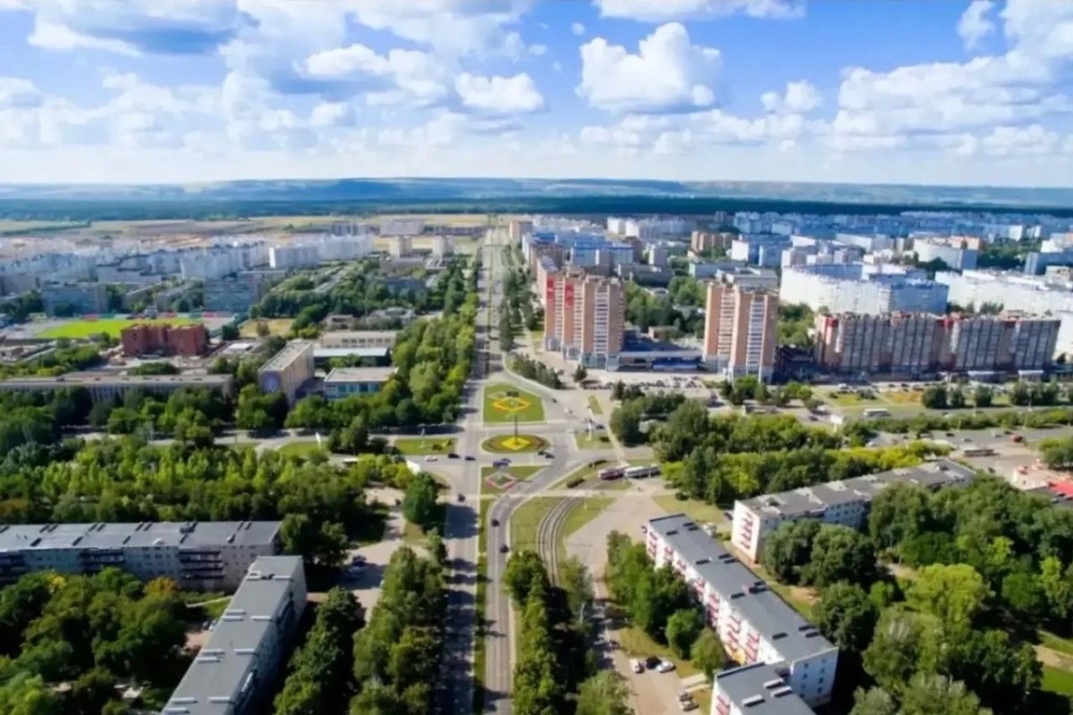 Нижнекамску – 60 лет!. Сегодня один из крупнейших промышленных городов Татарстана отмечает юбилей Нижнекамску – 60 лет!. Сегодня один из крупнейших промышленных городов Татарстана отмечает юбилей