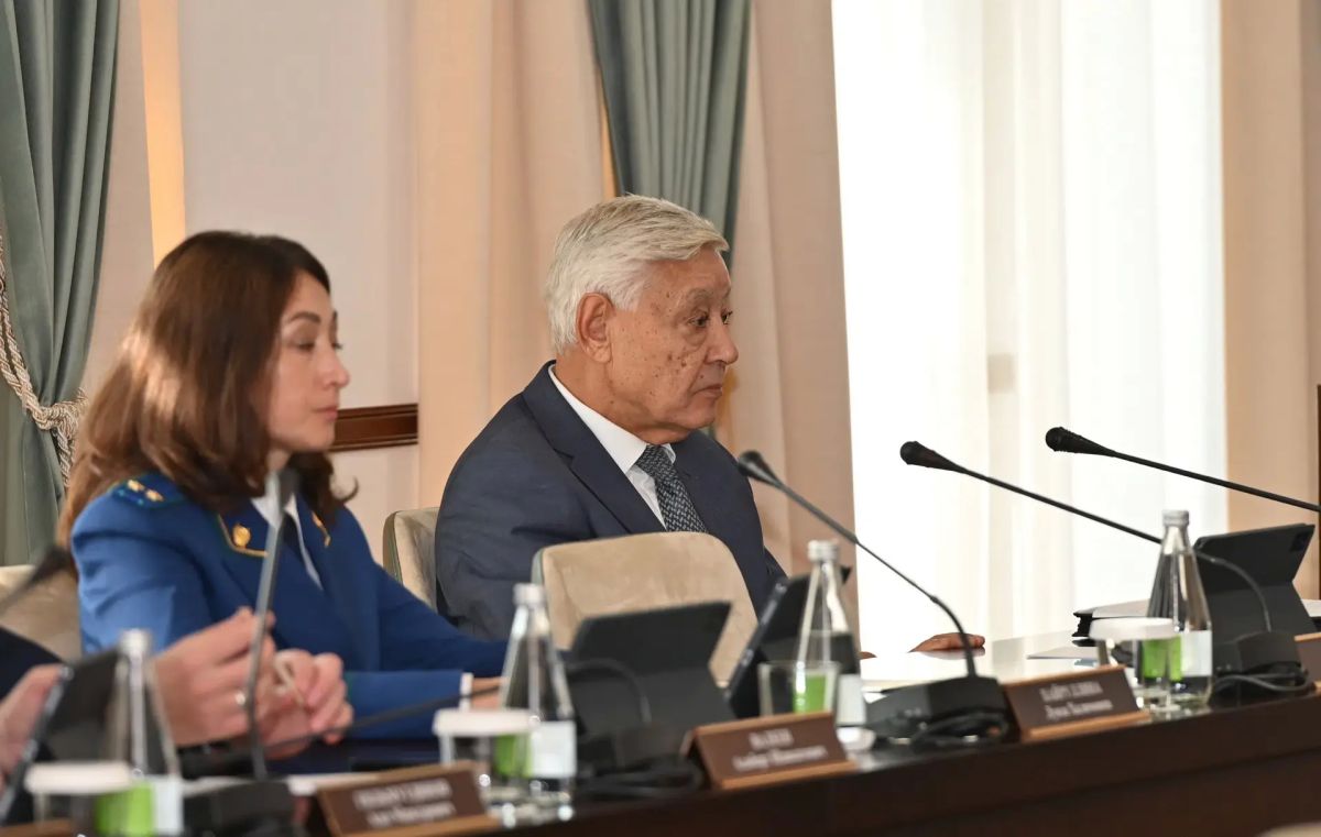Рустам Минниханов обратится с Посланием Государственному Совету 28 сентября Рустам Минниханов обратится с Посланием Государственному Совету 28 сентября