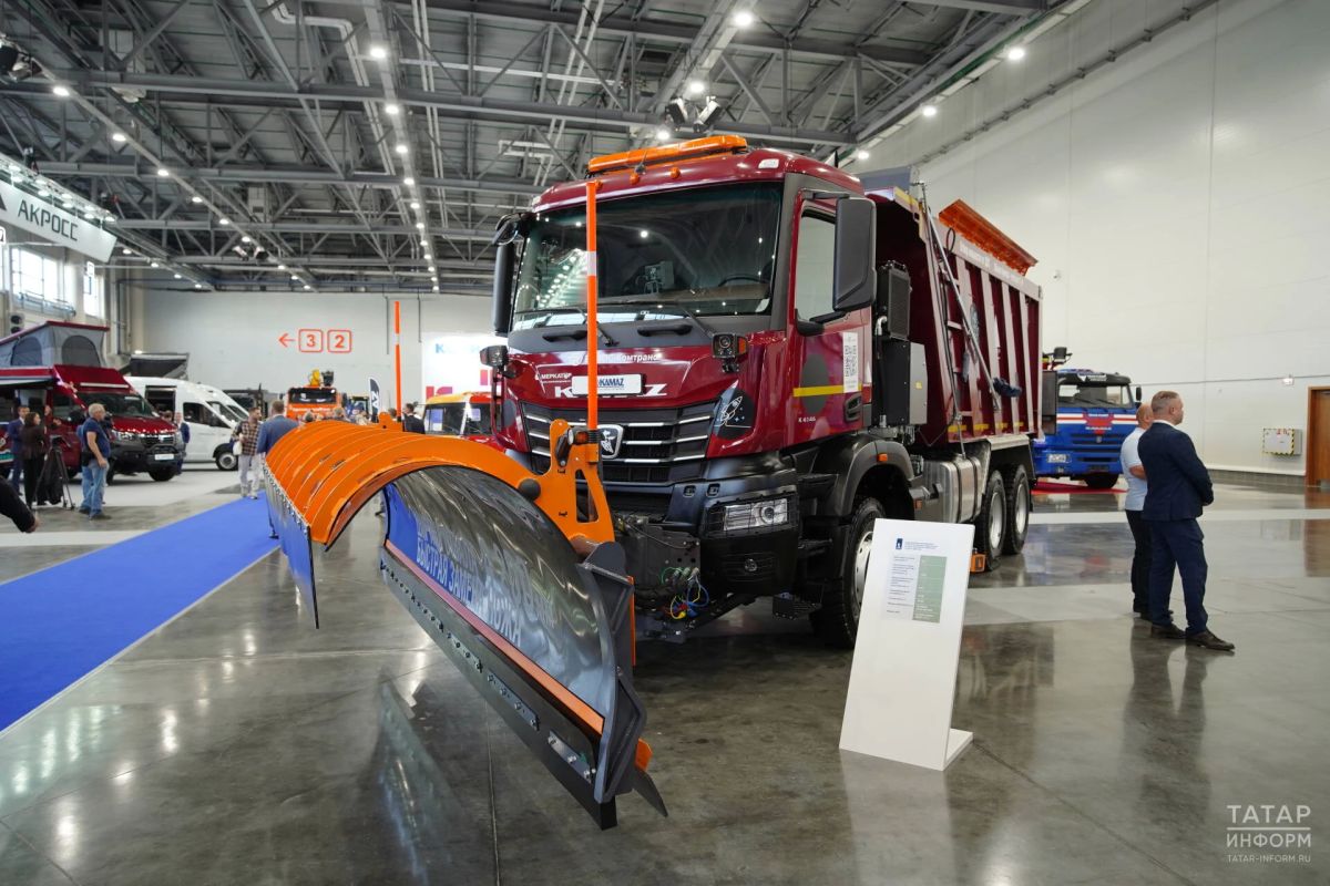 В Казани стартовала выставка коммерческих автомобилей Comtrans В Казани стартовала выставка коммерческих автомобилей Comtrans