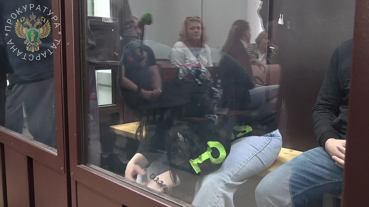 Прокуратура Ново-Савиновского района города Казани доказывает виновность четверых местных жителей в мошенничестве и легализации денежных средств, приобретенных преступным путем
