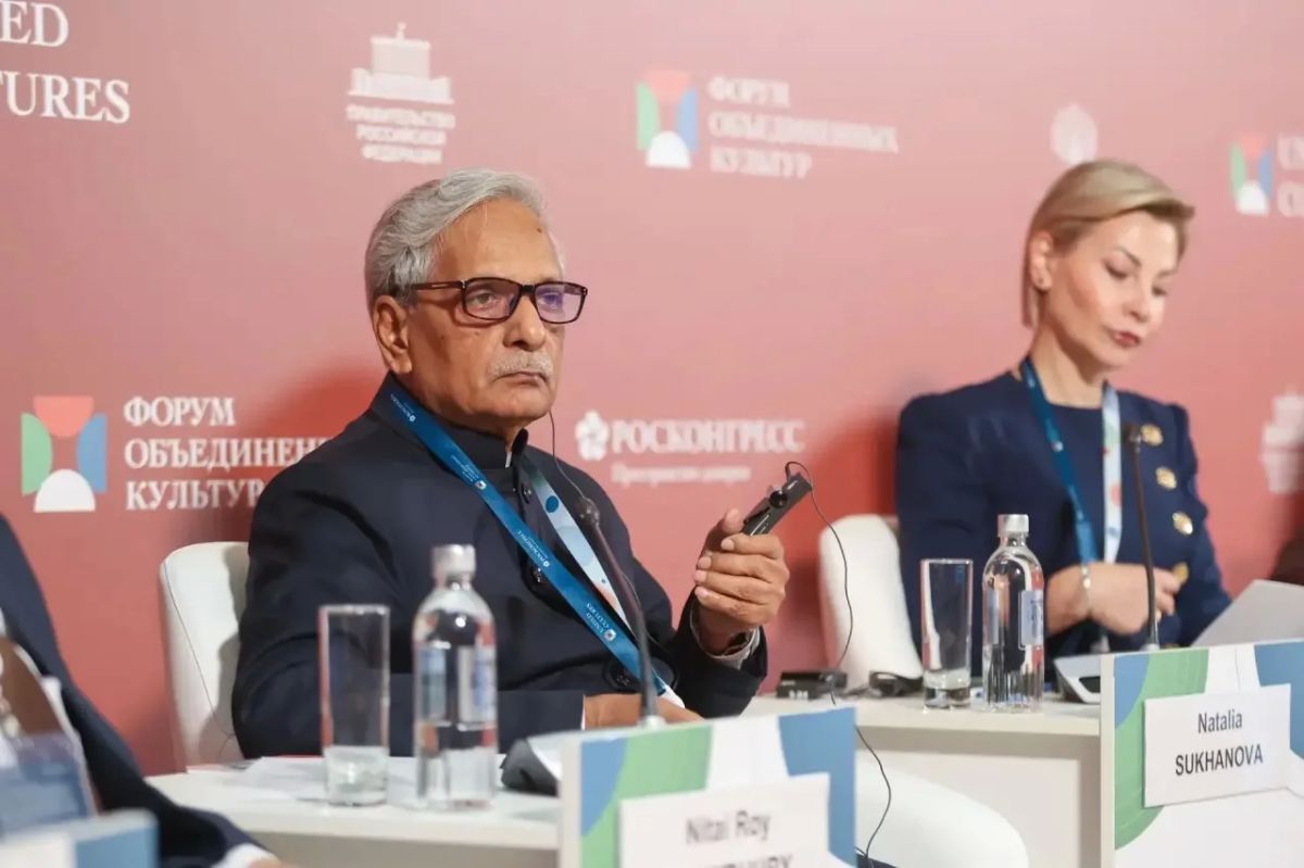 На Санкт-Петербургском международном форуме объединенных культур обсудили перезагрузку народных художественных промыслов На Санкт-Петербургском международном форуме объединенных культур обсудили перезагрузку народных художественных промыслов