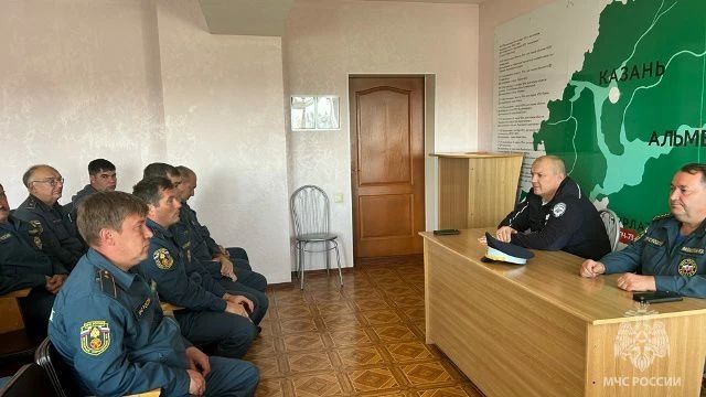 «Безопасность на дороге — залог успешного выполнения боевых задач» «Безопасность на дороге — залог успешного выполнения боевых задач»