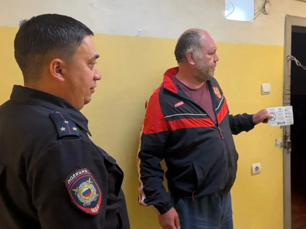 Сотрудники Управления МВД России по Нижнекамскому району продолжают работу в рамках акции «Сообщи, где торгуют смертью» Сотрудники Управления МВД России по Нижнекамскому району продолжают работу в рамках акции «Сообщи, где торгуют смертью»