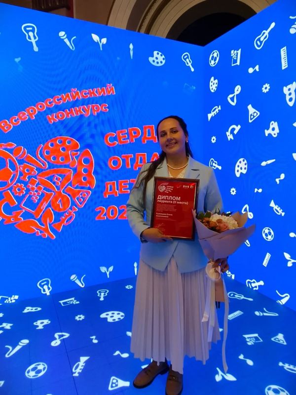Педагог из Казани Елена Кузнецова завоевала «серебро» финала Всероссийского конкурса «Сердце отдаю детям»